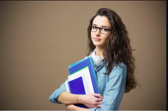 Take Assignment Help in UK to Overcome The Assignment Challenges