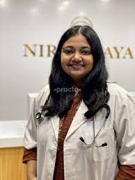 Gynaecologist in Noida Niraamaya Clinic